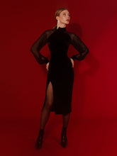 Load image into Gallery viewer, High neck velvet midi dress