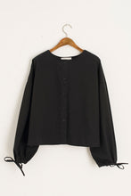 Load image into Gallery viewer, Tie sleeves balloon blouse | Black