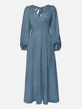 Load image into Gallery viewer, Flared long sleeves midi dress