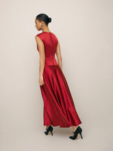 Load image into Gallery viewer, Angeline Silk Dress | Red
