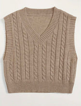 Load image into Gallery viewer, Cable knit sweater vest
