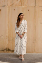 Load image into Gallery viewer, Dil embroidered dress | White
