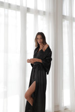 Load image into Gallery viewer, Silk serenity set | Black
