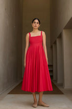 Load image into Gallery viewer, Red cotton dress
