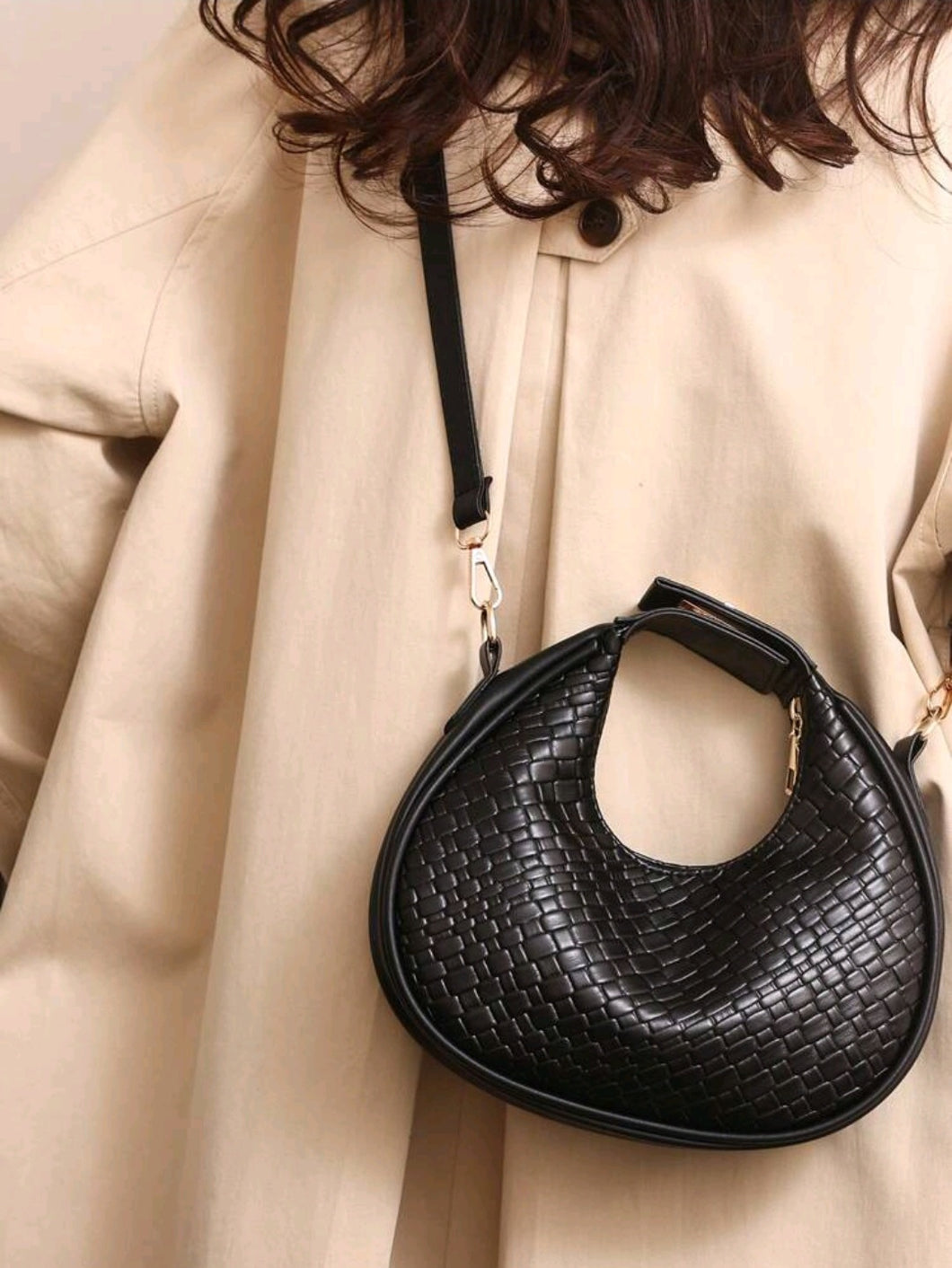 European style hand bag | Black