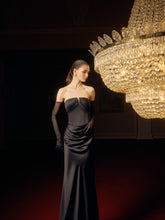 Load image into Gallery viewer, Draped silk skirt | Black
