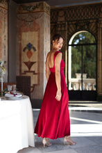 Load image into Gallery viewer, Cezane dress | Red
