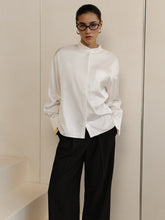Load image into Gallery viewer, Shirt with banned collar | White
