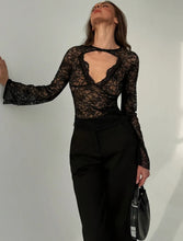 Load image into Gallery viewer, Lace top | Black
