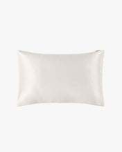 Load image into Gallery viewer, Silk Pillowcase / white
