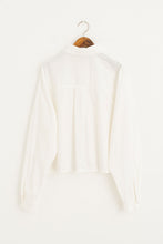 Load image into Gallery viewer, Large pocket shirt | White
