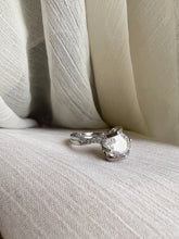 Load image into Gallery viewer, Heart adjustable ring
