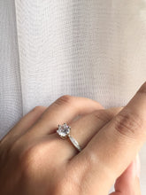 Load image into Gallery viewer, Classic Ring
