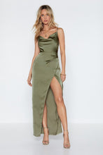 Load image into Gallery viewer, Bold Type
