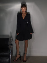 Load image into Gallery viewer, Light slim waist mini dress
