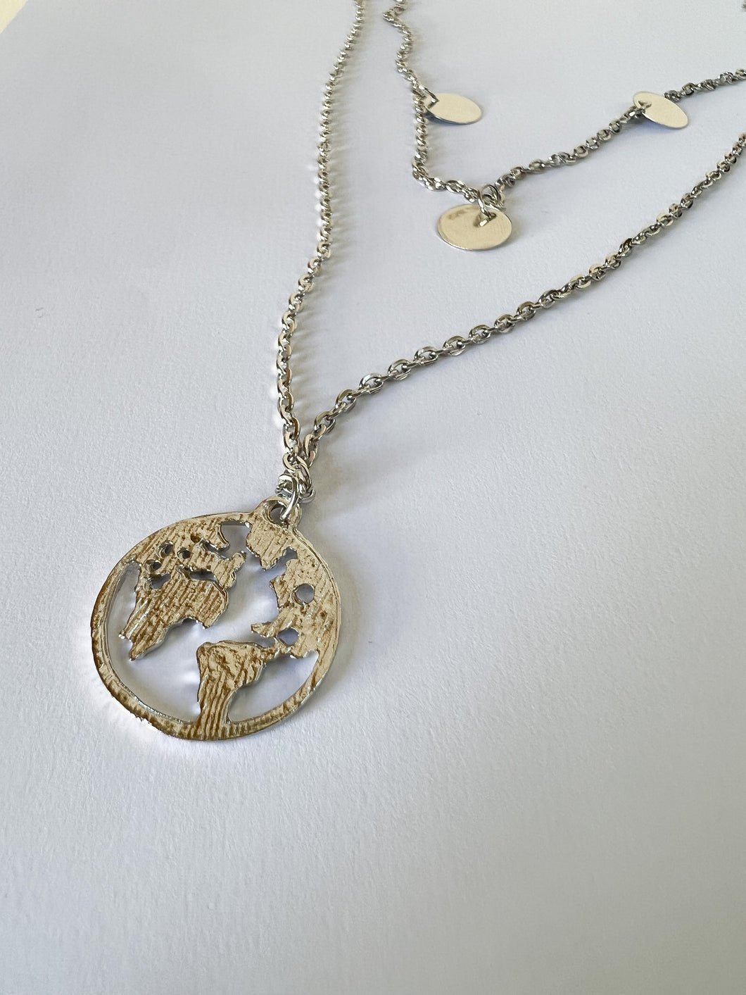 Map double pendant