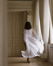 Load image into Gallery viewer, WHITE ELEGANCE

