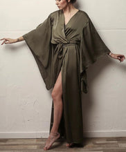 Load image into Gallery viewer, Olive Kimono
