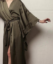 Load image into Gallery viewer, Olive Kimono
