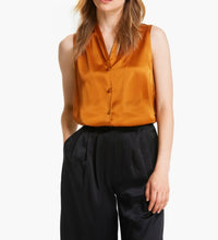 Load image into Gallery viewer, Sleeveless Basic Blouse
