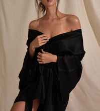 Load image into Gallery viewer, Sensual Black
